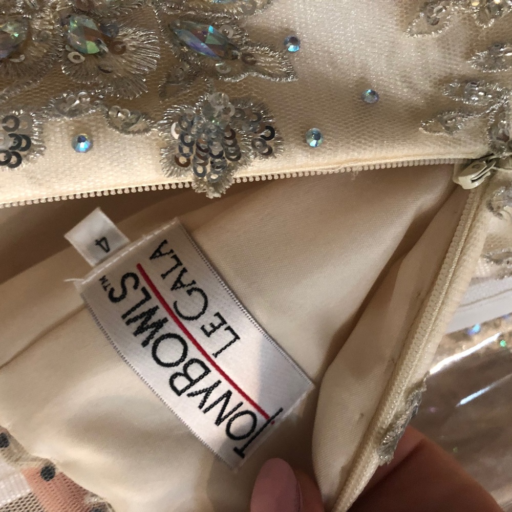TONY BOWLS PROM WEDDING DRESS SIZE 4